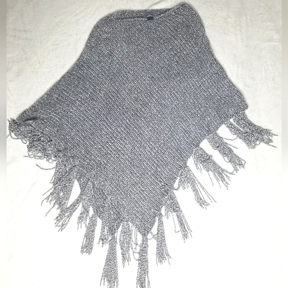 Le Moda Chenille Poncho